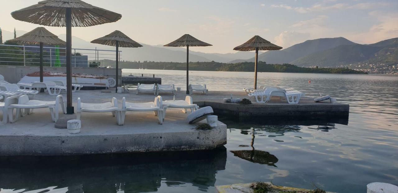Apartments Klakor Ps Tivat Eksteriør billede